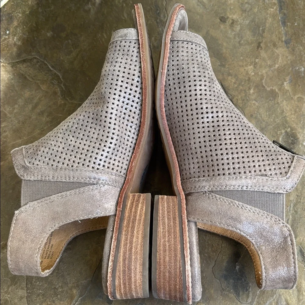 Sofft toe off perforated